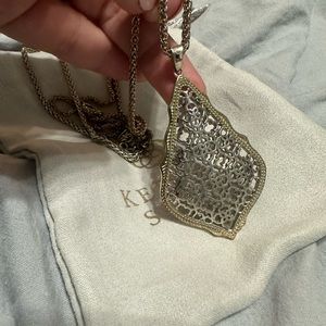 Kendra Scott Necklace